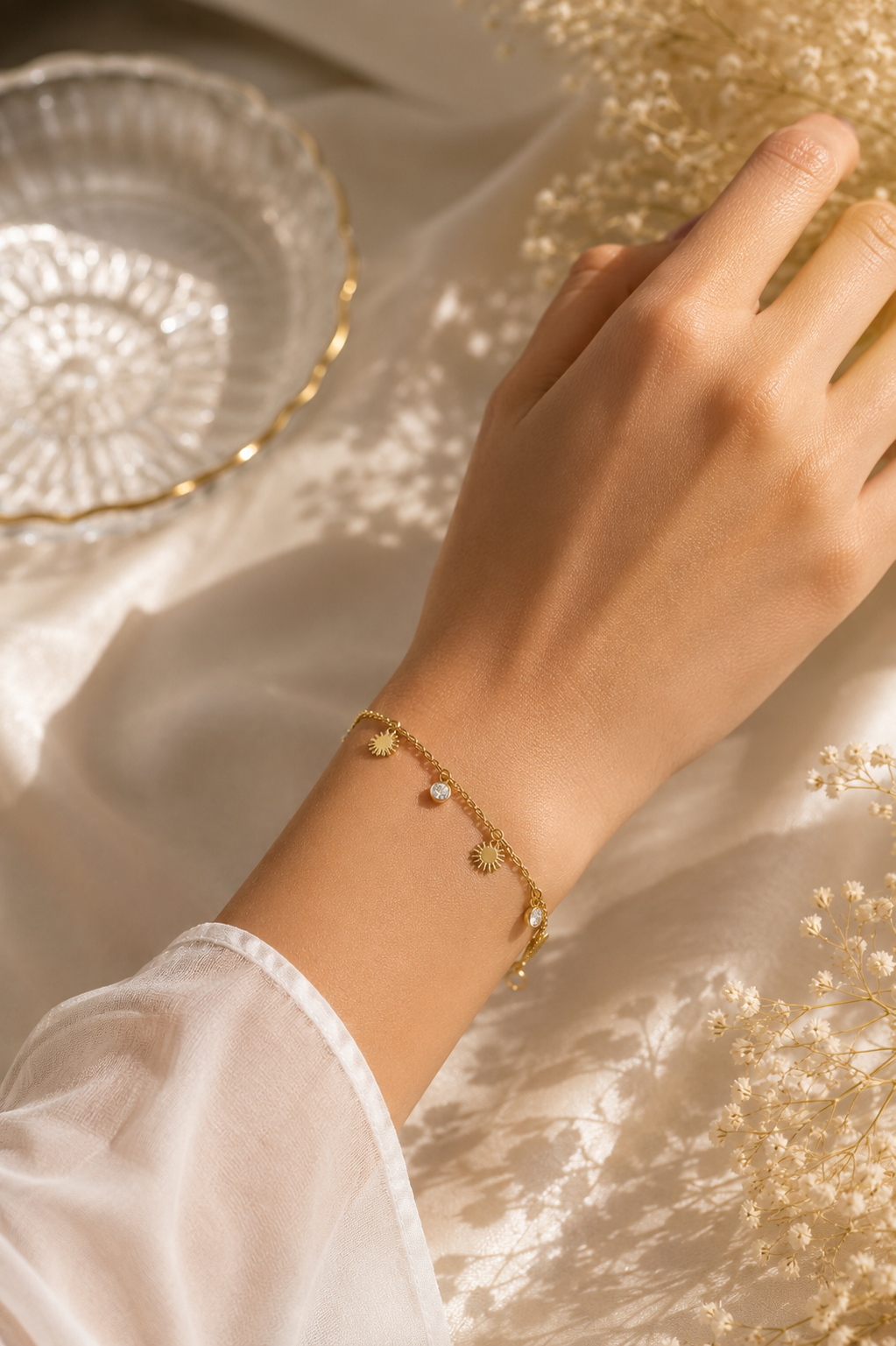 Dainty Sun Chain Bracelet